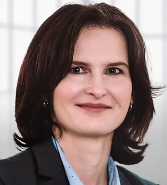 Dr. Eva Lettau