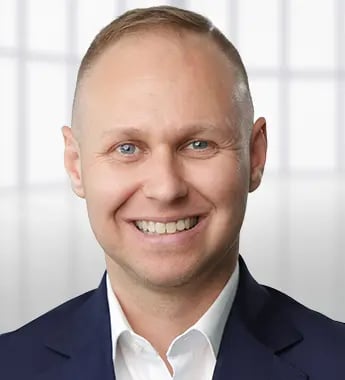 Frey-Julien_345x380px