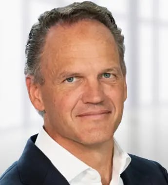 Neumann-Lars_345x380px