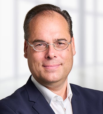 Nenninger_Michael_345x380px