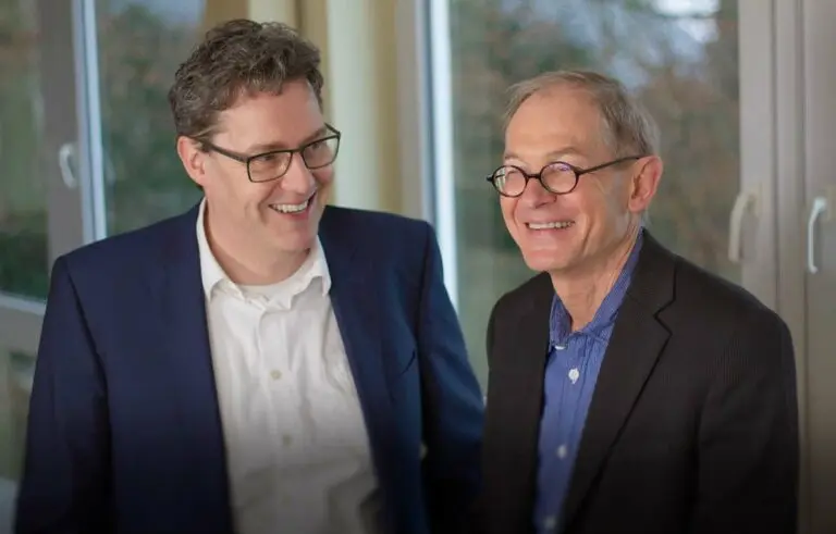 Interview fairer Kredit: Andreas von Heymann und Prof. Dr. Konrad Wimmer (v.l.n.r.)