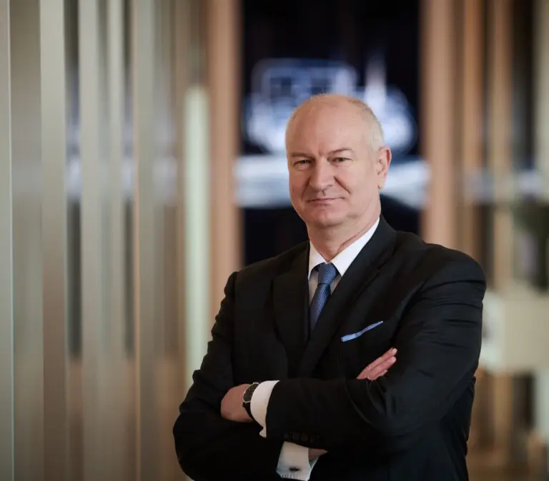 Dr. Wittig, Steuerung Captives