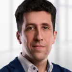Robert Becsei, msg for banking